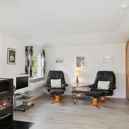 Holiday home Amazing In With Kitchen